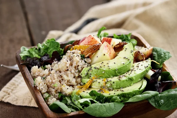 quinoa e abacate