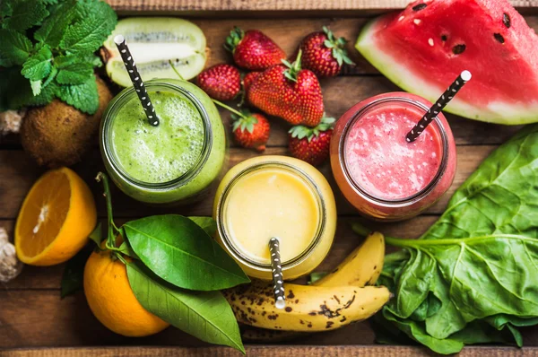 Alimentação certa para o verão em Escadaria de Assuntos smoothies